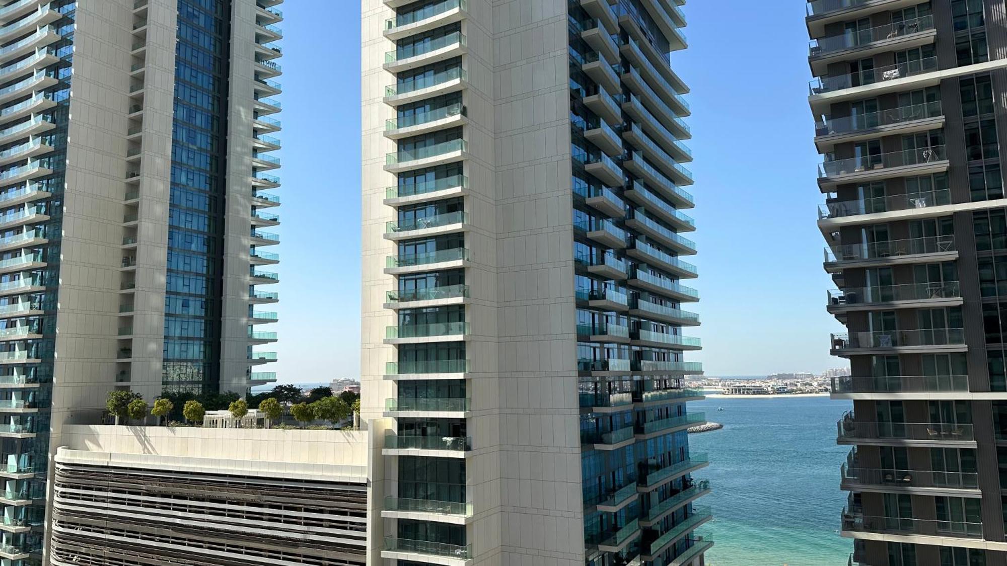 Apartment Luxury Beachfront In Marina Vista Tower 2 By Bhavan *