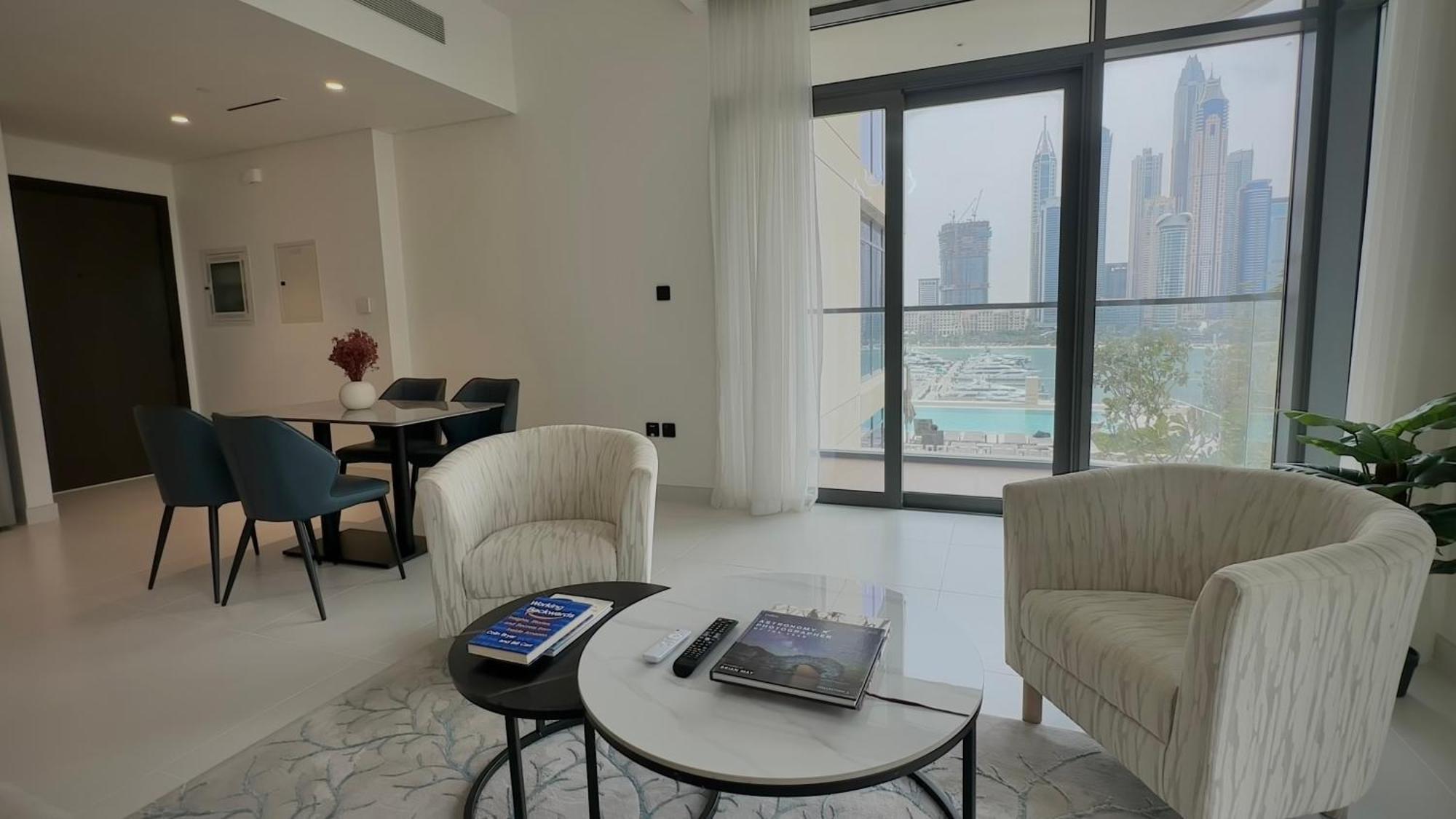 Apartment Luxury Beachfront In Marina Vista Tower 2 By Bhavan