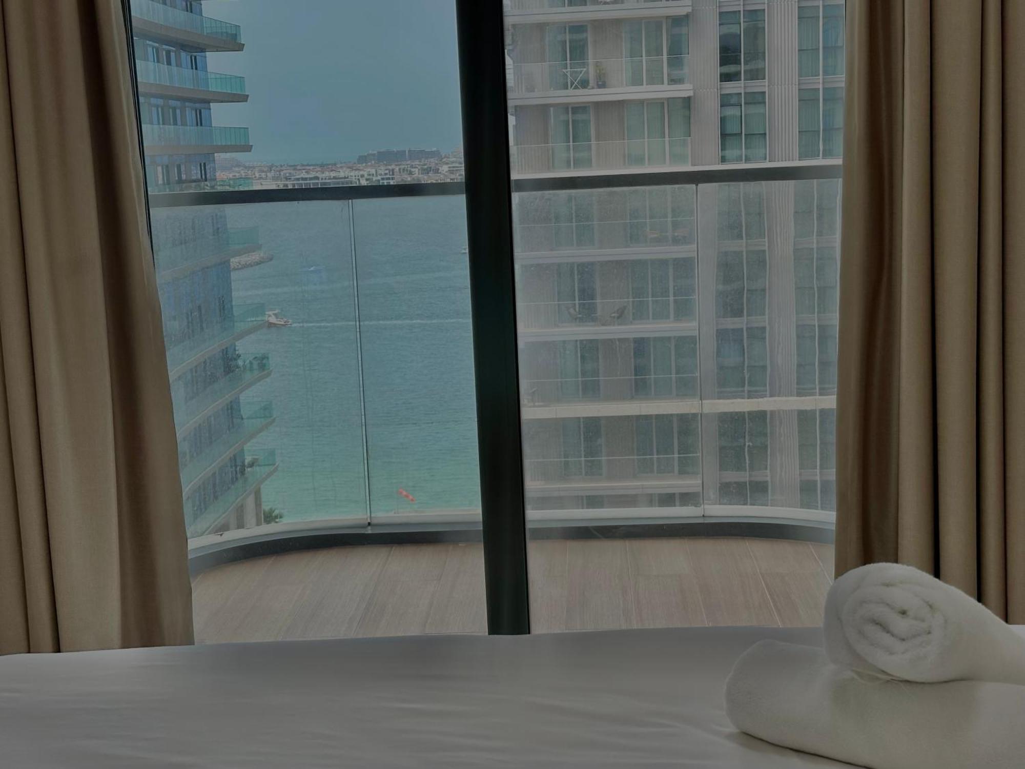 Luxury Beachfront In Marina Vista Tower 2 By Bhavan * Dubai