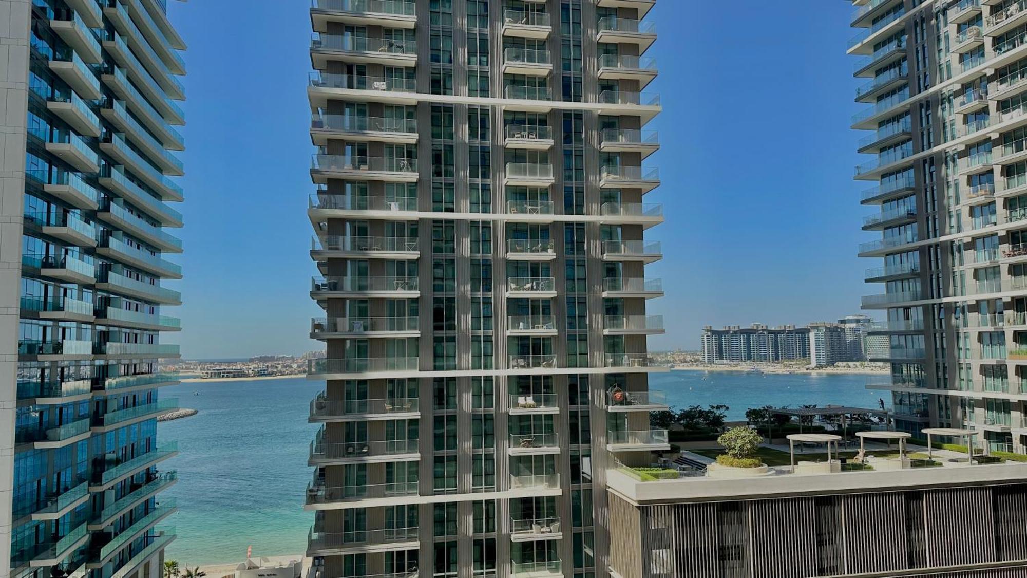 Luxury Beachfront In Marina Vista Tower 2 By Bhavan Apartment